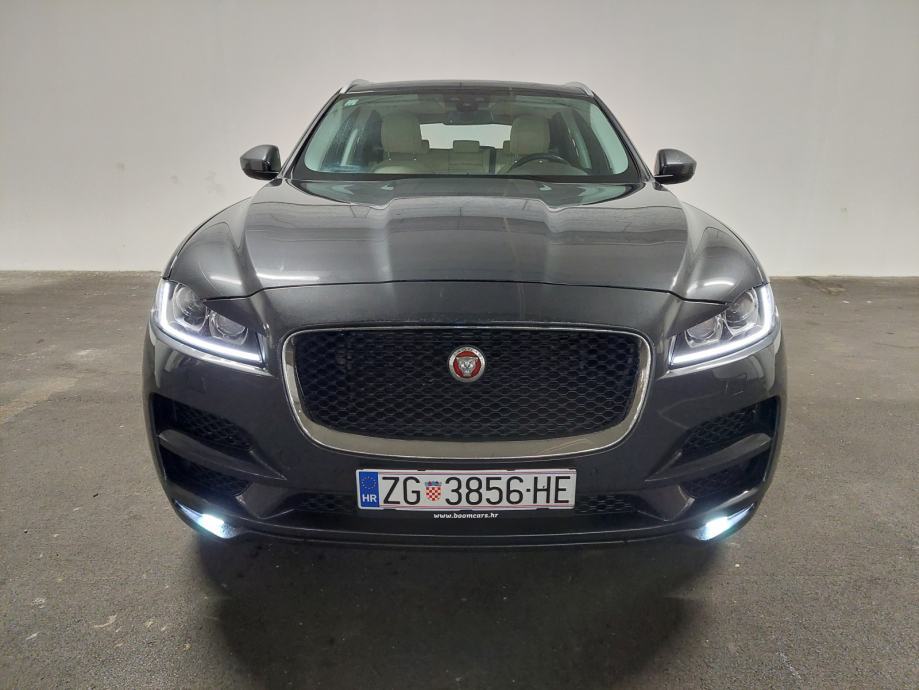 jaguar-f-pace-2.0-slika-220370978