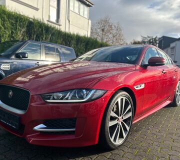 Jaguar XE 2.0d R-sport BiXenon navi koža kamera Meridian gr.sj. 115000 - cover