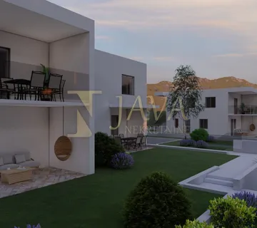 KASTAV, novogradnja 2s+db,okućnica, garaža - cover