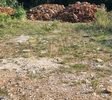 Grad Grobnik, građevinsko zemljište, 1038 m2 - cover