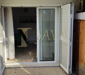 Jadranovo-šarmantna renovirana kuća 500m od plaže! - cover