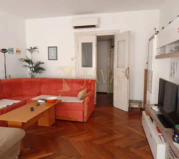 KORZO, 100m2, gospodski stan sa potencijalom! - cover