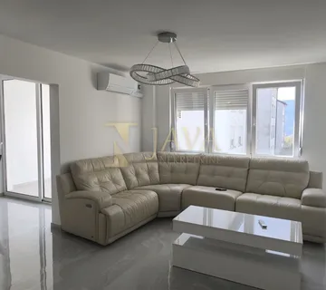 	SRDOČI NOVOADAPTIRANI 2S+DB 2.KAT - cover