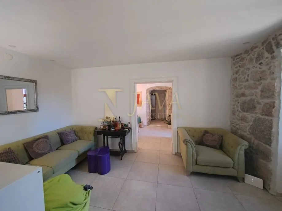 Opatija, Volosko – Stan + apartman u staroj jezgri, blizu mora! - cover