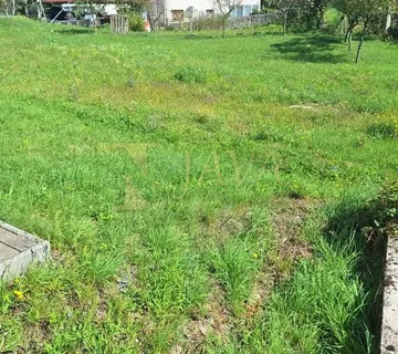 BREŠCA - GRAĐEVINSKO ZEMLJIŠTE, 694 m2 - cover