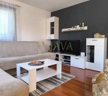 Dobrinj, Samostojeću kuća s bazenom, terasa, parking - cover