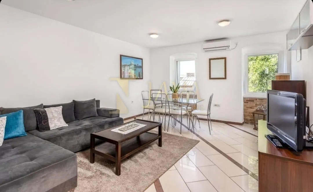 	Bulevard SAMO KOD NAS 2s+db investicija- PRIHOD ODMAH! - cover