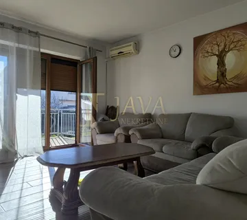 MARINIĆI, PROSTRANA ETAŽA KUĆE SA OKUĆNICOM - cover