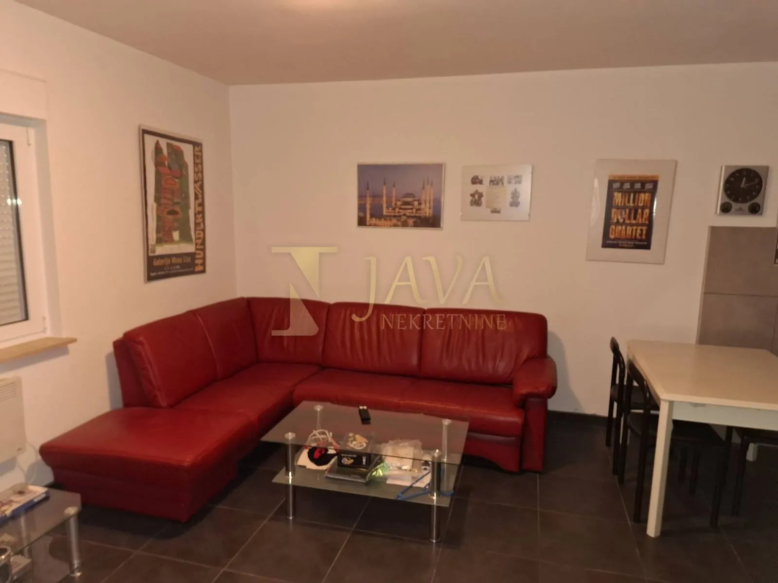 Crikvenica, 103m2, 2 apartmana,renovirano,terasa 80 m2, 800 m od plaža - cover