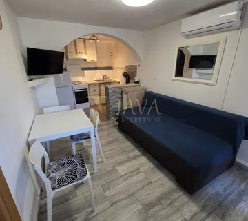 	Bakarac,1S+DB, parking,35m2,najam! - cover