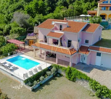 IČIĆI ekskluzivna vila s bazenom, wellnessom i panoramskim pogledom - cover