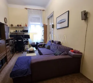 Belveder – prostran gradski stan 159 m² s potencijalom - cover