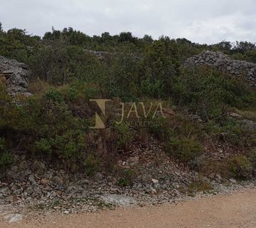 UGLJAN/SALI, GRAĐEVINSKO ZEMLJIŠTE 1822 M2 - cover