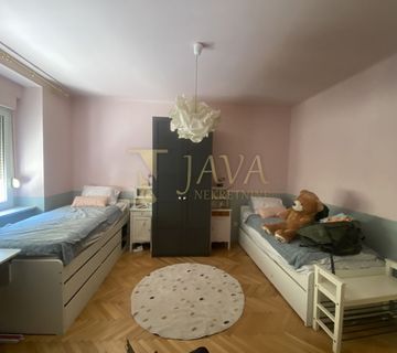 RIJEKA/CENTAR, DUGOROČNI NAJAM, 60 M2, 2 S KL - cover