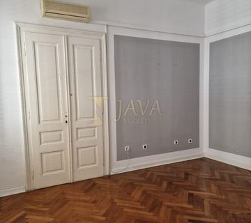 Centar/Rijeka, Ured na Korzu, 94 m2 - cover