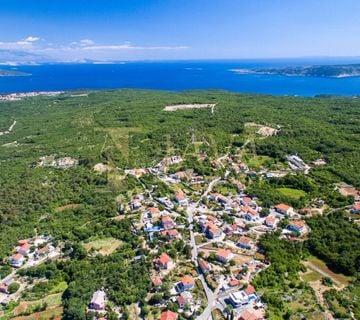 Krk / Vrh, Građevinsko zemljište 12700 m2 u industrijskoj zoni - cover