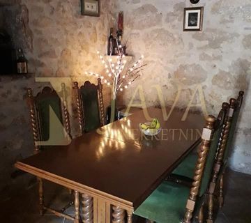 RENOVIRANA STARINA, 4 S+DB , 150 M2 - cover