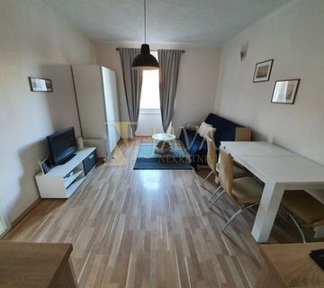 RIJEKA/CENTAR, STAN NA KORZU 37.5 M2 - cover