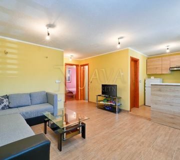 MALINSKA, DVOJNA KUĆA 160 M2 S VELIKOM TERASOM I PARKINGOM - cover