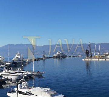 RIJEKA - CENTAR, 142 M2, MOGUĆE JE IZVESTI 2 STAMBENE JEDINICE - cover