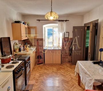 Draga/Rijeka, Etaža kuće, Prilika - cover