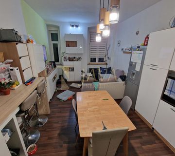 RIJEKA/CENTAR, TOP LOKACIJA, 2 S KL, 66 M2 - cover