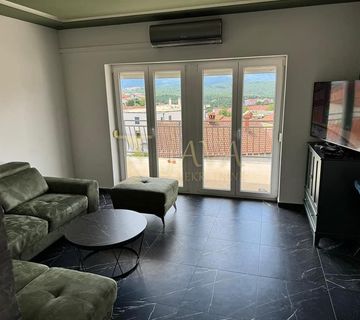 Viškovo, samostojeća kuća 238 m2 s okućnicom - cover