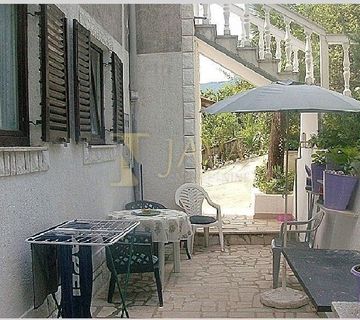 Opatija / Ika, namješten stan, prekrasan pogled, okućnica 40 m2 - cover