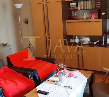 CENTAR 80 m2 - 2 ULAZA, MOGUĆNOST 2 APARTMANA! - cover