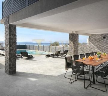 CRIKVENICA, PREKRASNA VILA, 575 M2, BAZEN, PARKING, POGLED NA MORE - cover