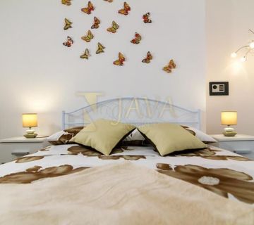RIJEKA, STROGI CENTAR – PRODAJA 2 APARTMANA - cover