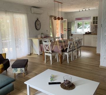 OTOK KRK, RISIKA, 2 VILE S BAZENIMA NA RANČU OD 7000 M2 - cover