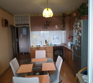 PODMURVICE, 52,63 M2, LOĐA, 1. KAT, POGLED NA MORE - cover
