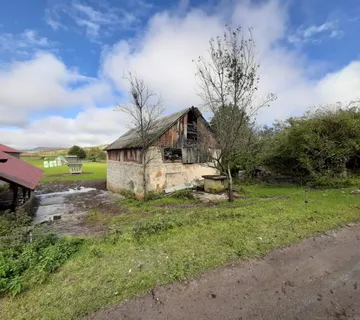 Građevinsko+poljop. zemljište Brlog, Lika, 7900 m2 - cover