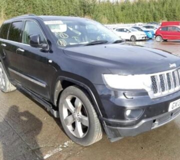 Jeep Grand Cherokee WK2 3.0 CRD dijelovi motor mjenjač - cover