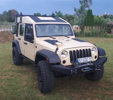 Jeep Wrangler J8 vojni automatik - Funtana