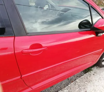Peugeot 207 vrata - cover
