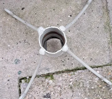 Prodajem stalke za bor - cover