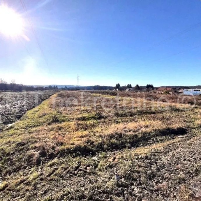 zemljište prodaja Podolice 4250m2 - cover
