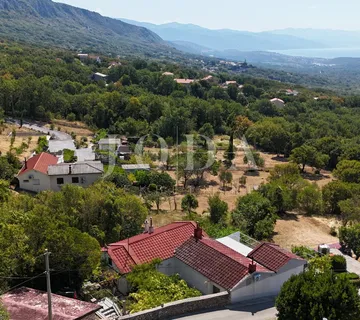 Bribir: Kamena kuća s pogledom na more i okućnicom - Bribir, Vinodolska općina