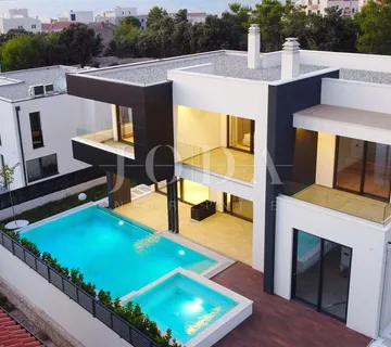 Zadar, okolica, moderna vila blizu mora - cover