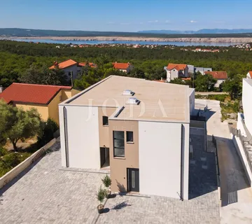 Jadranovo, moderna dvojna kuća s bazenom u roh bau - Jadranovo, Crikvenica