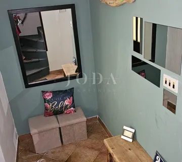 Kuća u nizu blizu mora - Baška - cover