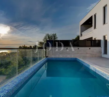 Dramalj moderna kuća sa bazenom i panoramskim pogledom na more - Dramalj, Crikvenica