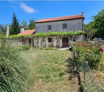 Lijepa istarska kamena kuća,LABIN okolica