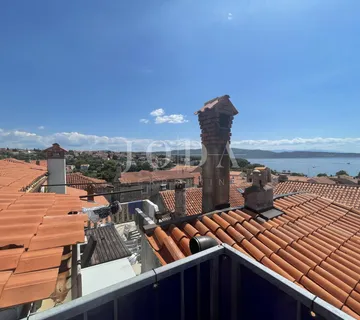 Apartman u staroj povijesnoj jezgri grada - cover