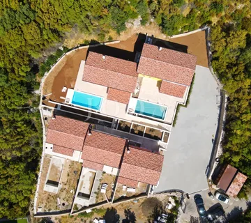 Kuća novogradnja Crikvenica sa bazenom