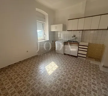 Rijeka, stan na Banderovu