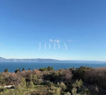 Prilika!!! Roh bau villa na izvanrednoj lokaciji sa panoramskim pogledom na more - Labin