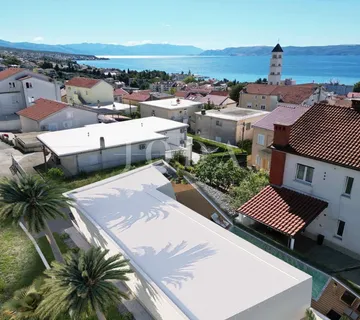 Crikvenica kuća ,novogradnja ispod magistrale - cover